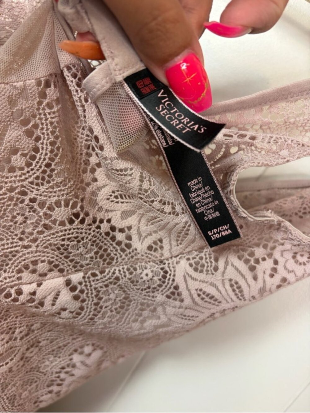 Victoria's Secret Lace Bodysuit Size Small Lilac Sheer Sweetheart Teddie Thong - Picture 6 of 8